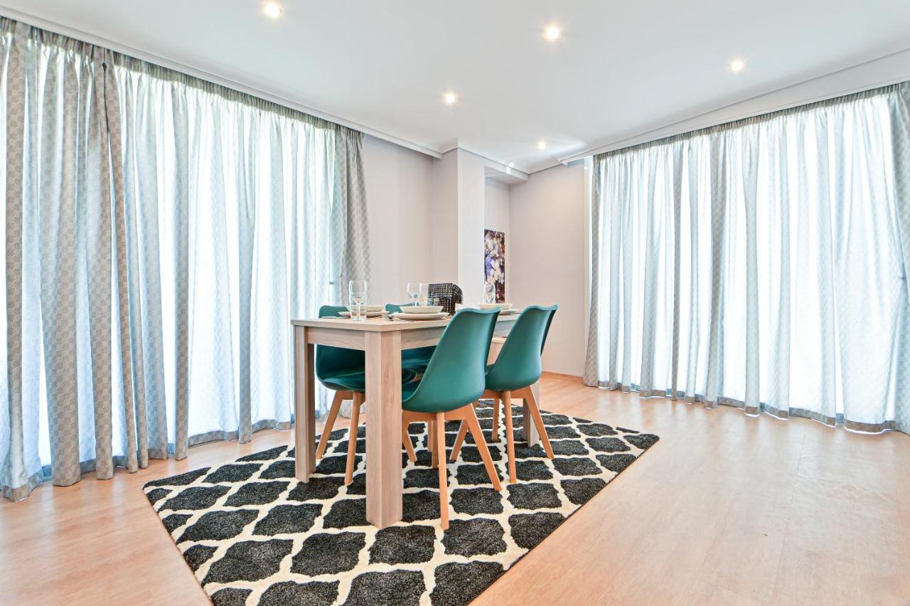 Charming Apartment With A Sea View Terrace Пирея Екстериор снимка
